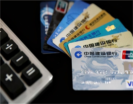 卡友“套码”被告，交行信用卡中心索赔927万3.png