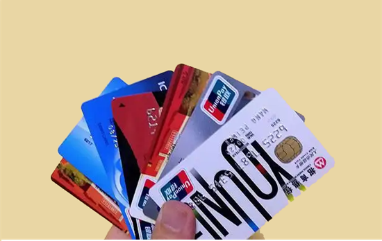 信用卡玩卡 (66).png